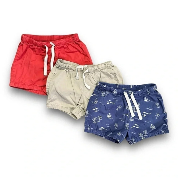 H&M | Bundle of Toddler Shorts (18 mos) ❤️🤍💙 - Picture 1 of 9